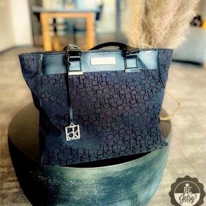 The Calvin Klein Signature Tote